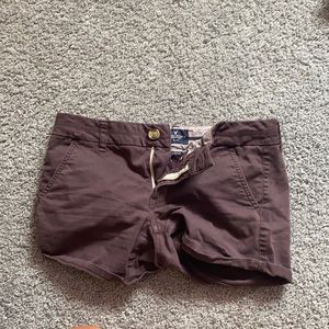 Barely worn maroon American eagle jean shorts